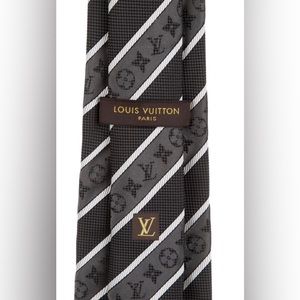 Louis Vuitton Silk Striped Tie